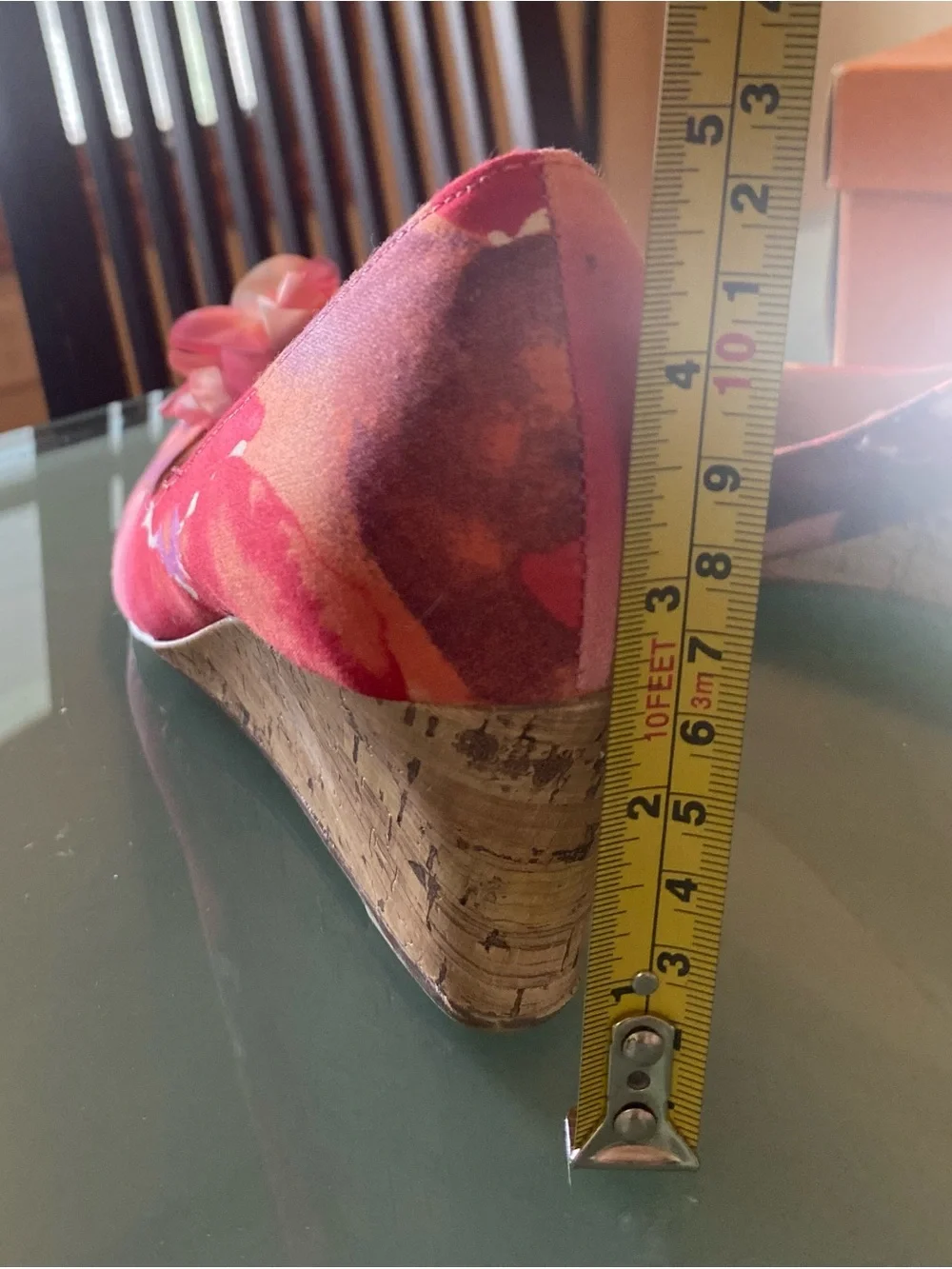 Unisa Pink Floral Peep-Toe wedges size 8.5